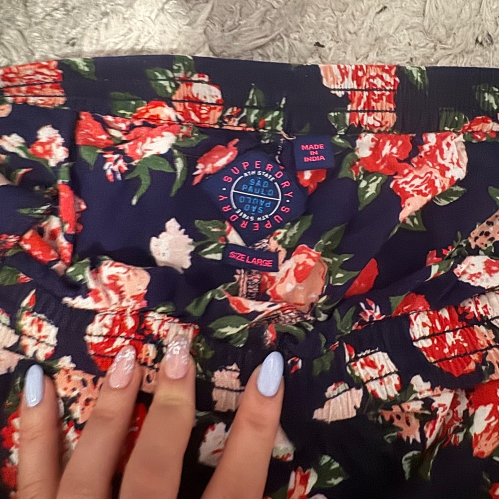 Floral Lace Trim Mini Shorts SuperDry - Picture 4 of 6
